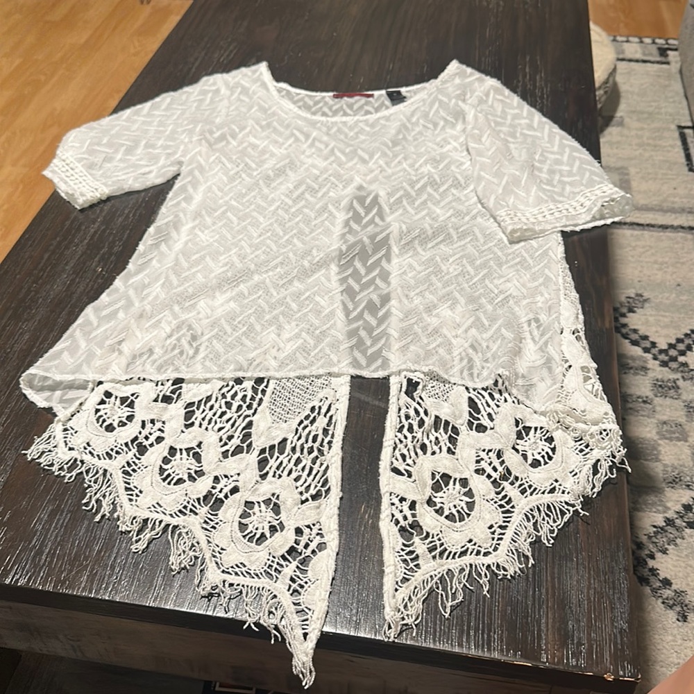 Lace detail top